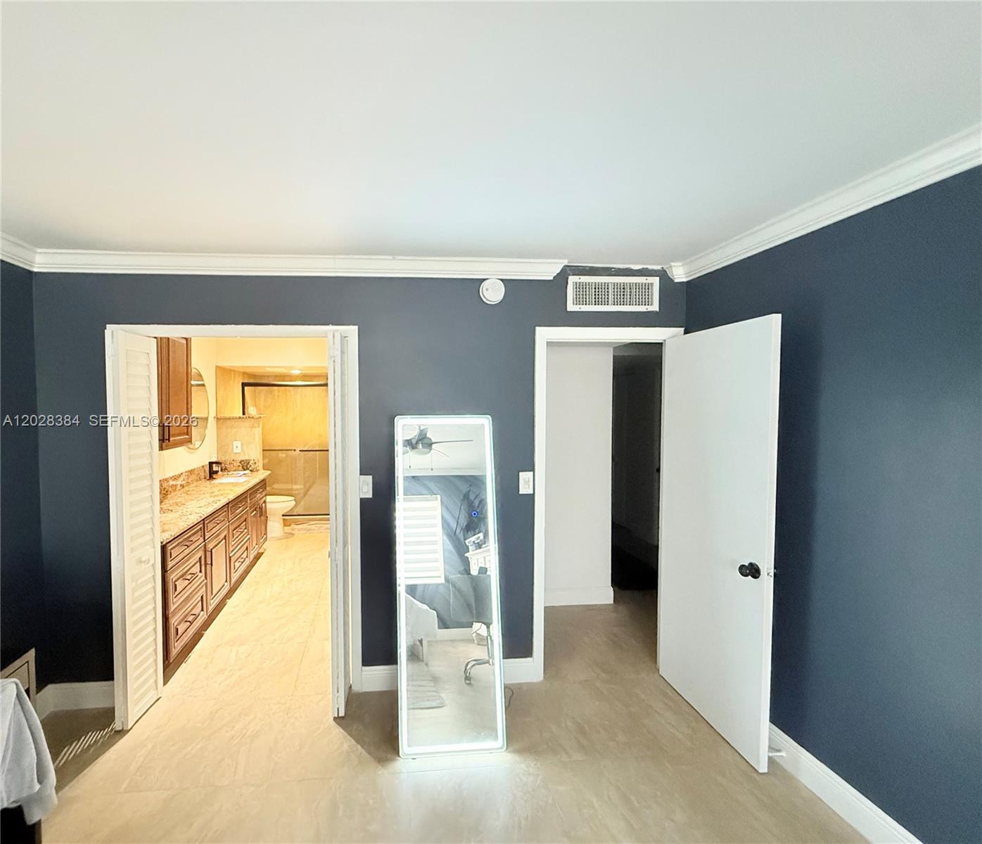 INVERRARY COUNTRY CLUB - Residential