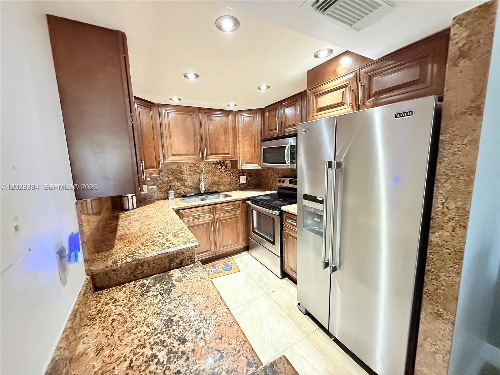 INVERRARY COUNTRY CLUB - Residential
