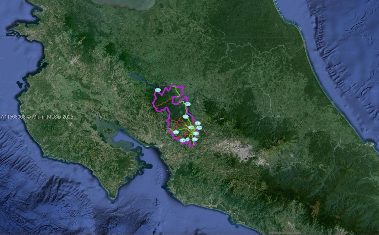 Ajauela, Costa Rica - Land