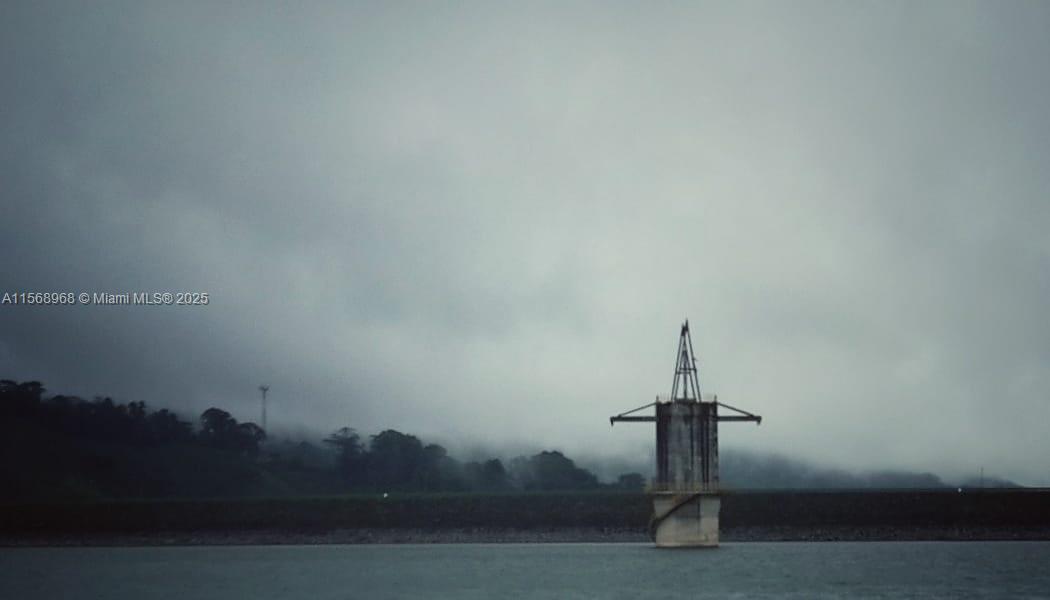 Ajauela, Costa Rica - Land