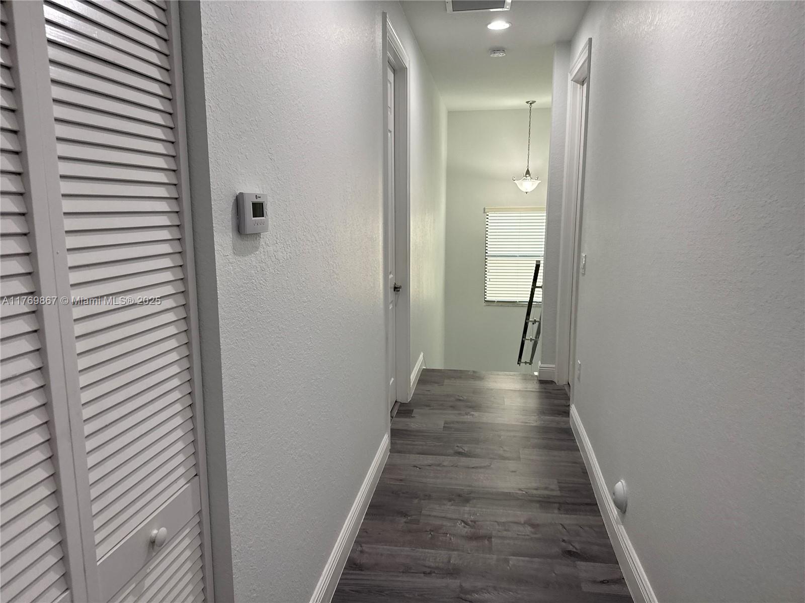 DORAL BREEZE - Residential