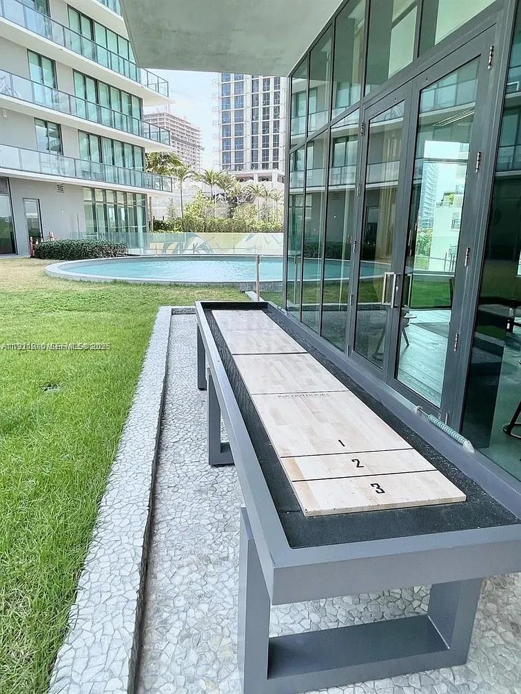 PARAISO BAY CONDO - Residential Lease