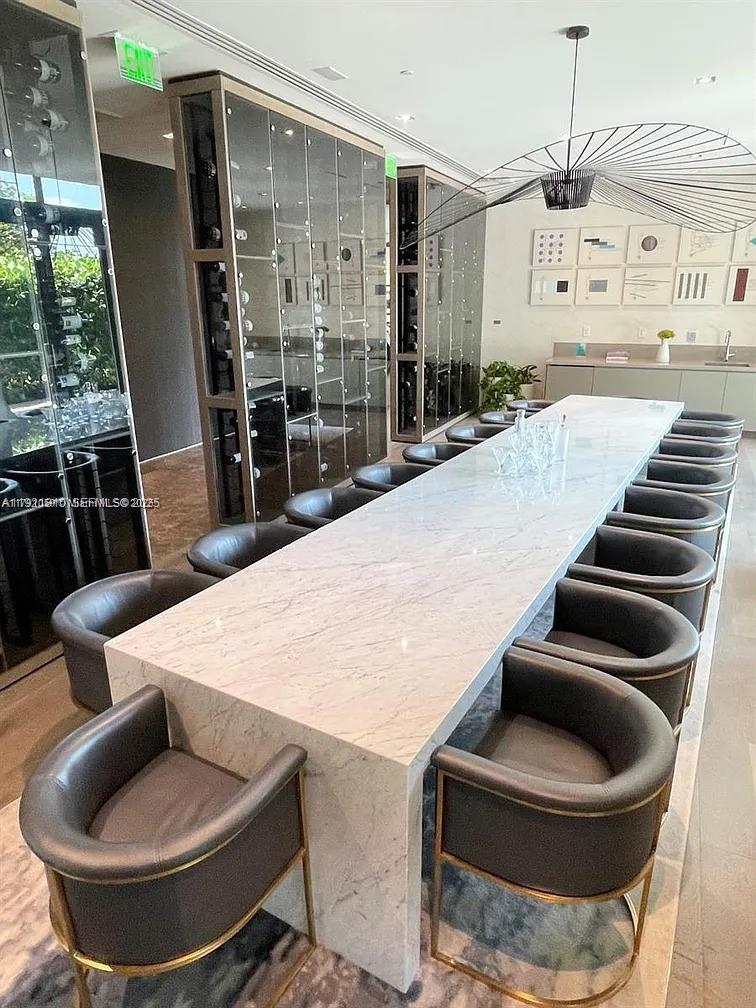 PARAISO BAY CONDO - Residential Lease