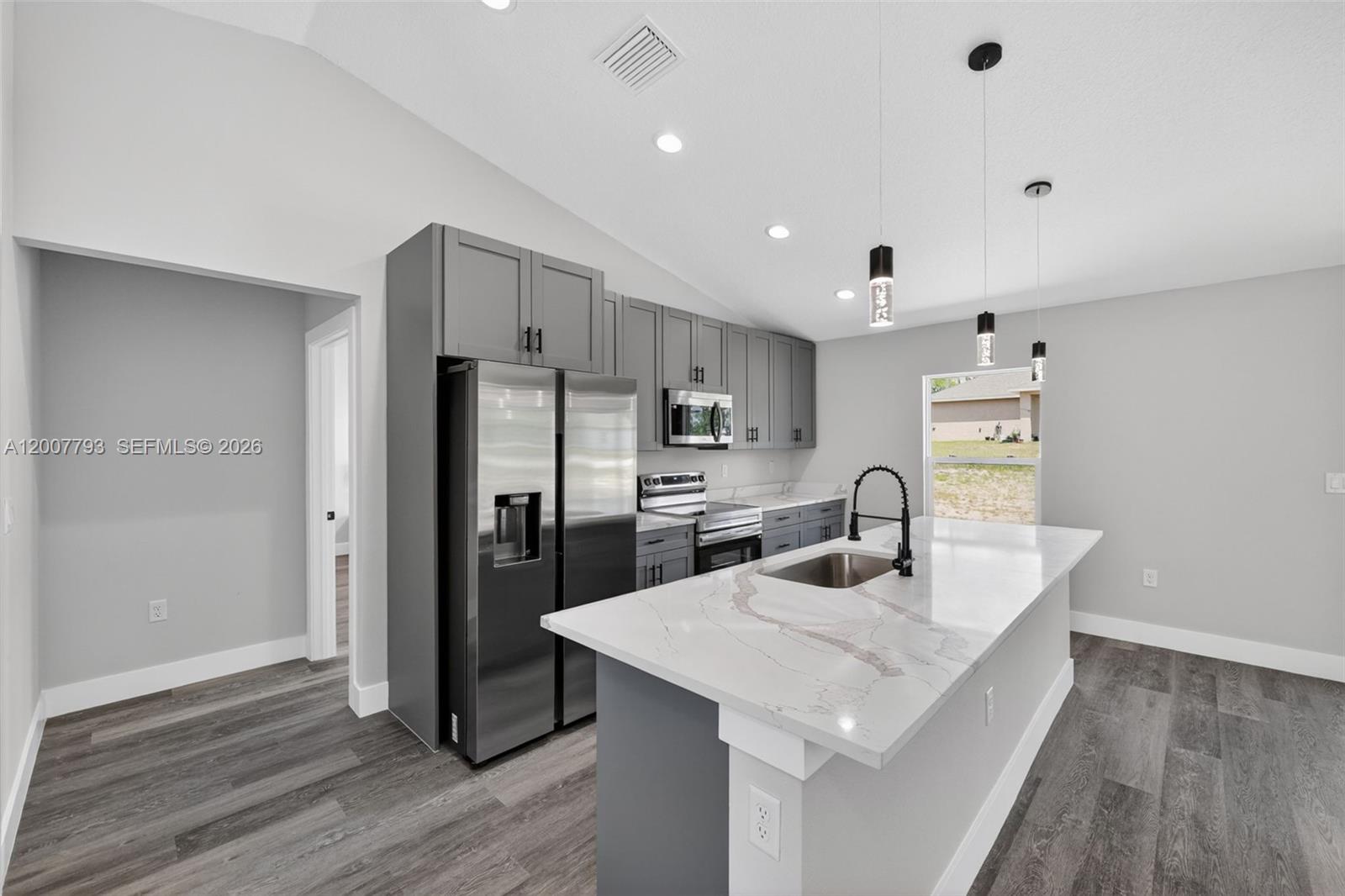 MARION OAKS UN 06 - Residential