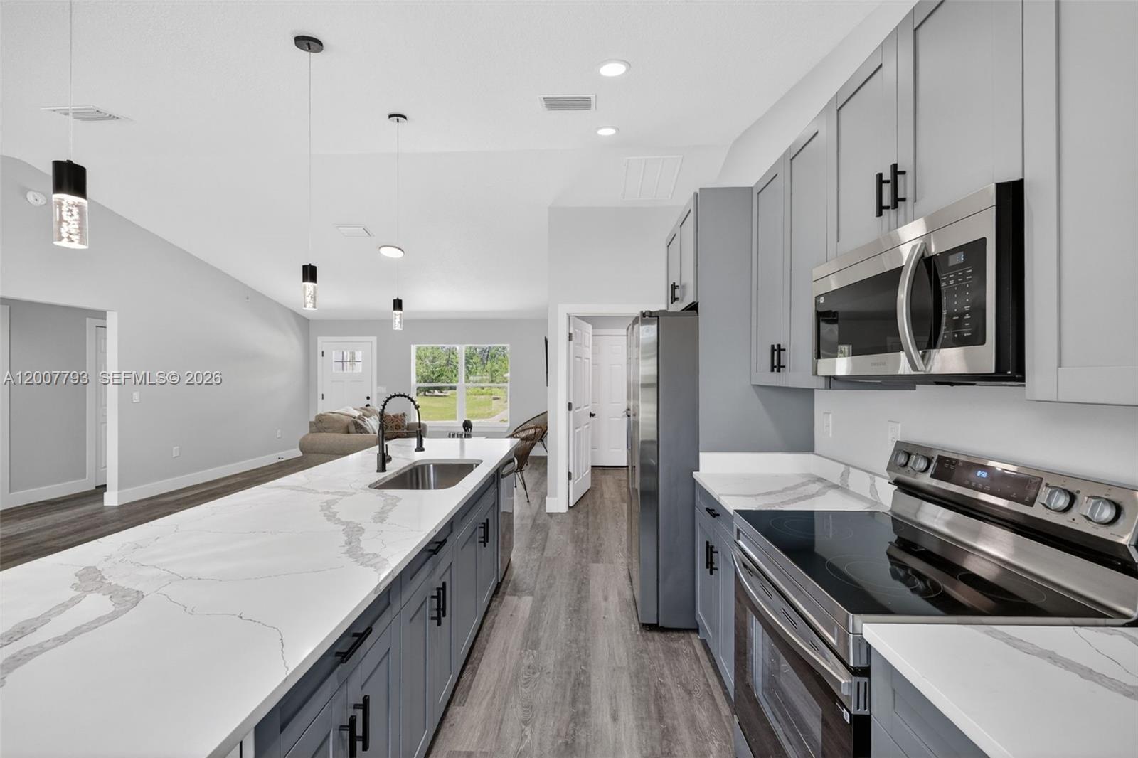 MARION OAKS UN 06 - Residential