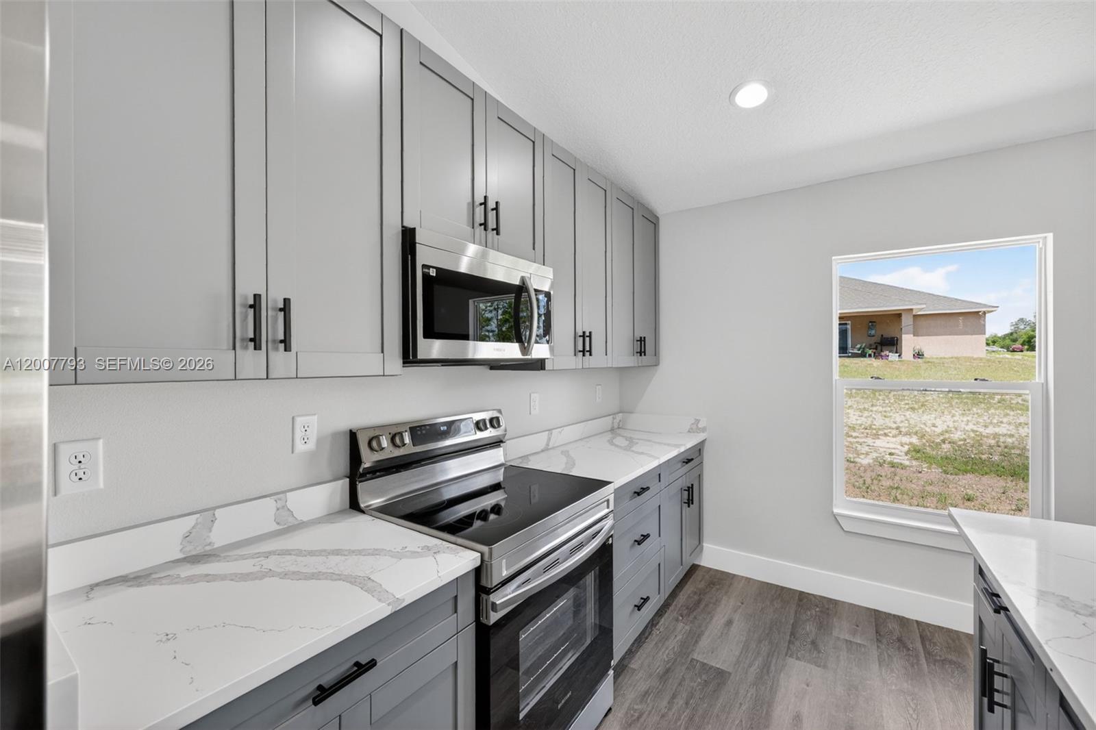 MARION OAKS UN 06 - Residential