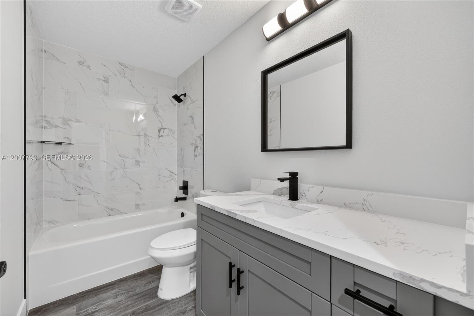 MARION OAKS UN 06 - Residential