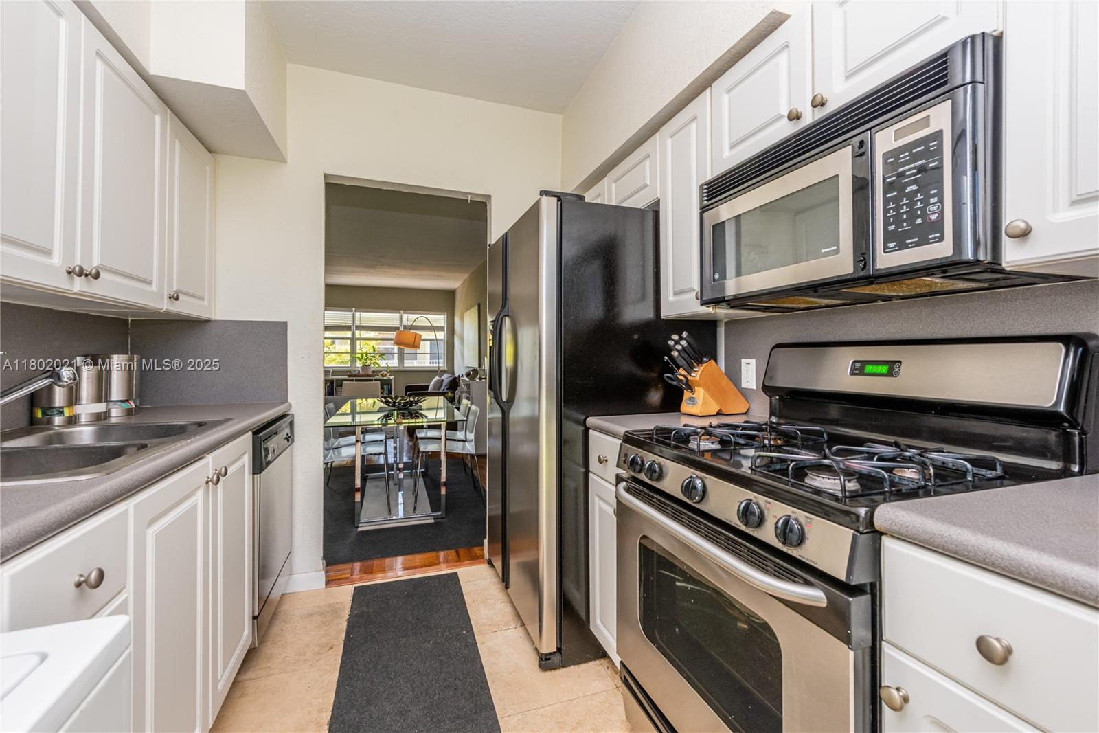 350 SO SHORE DR AT VILLAG - Residential Lease