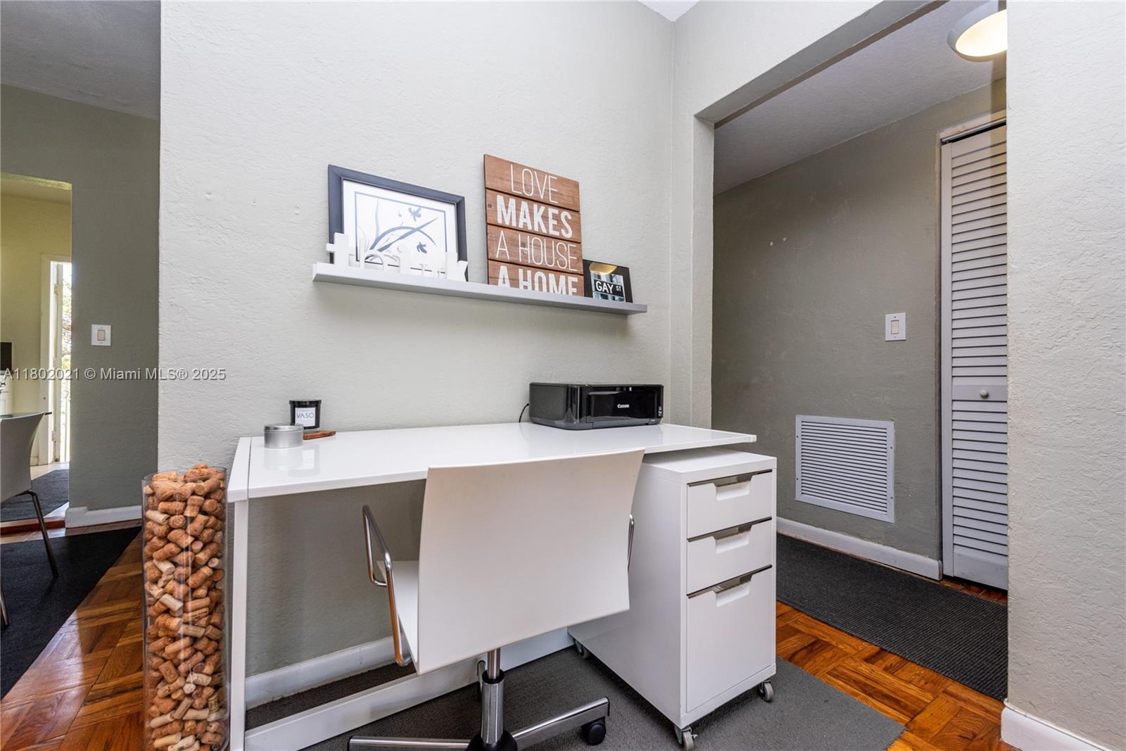 350 SO SHORE DR AT VILLAG - Residential Lease