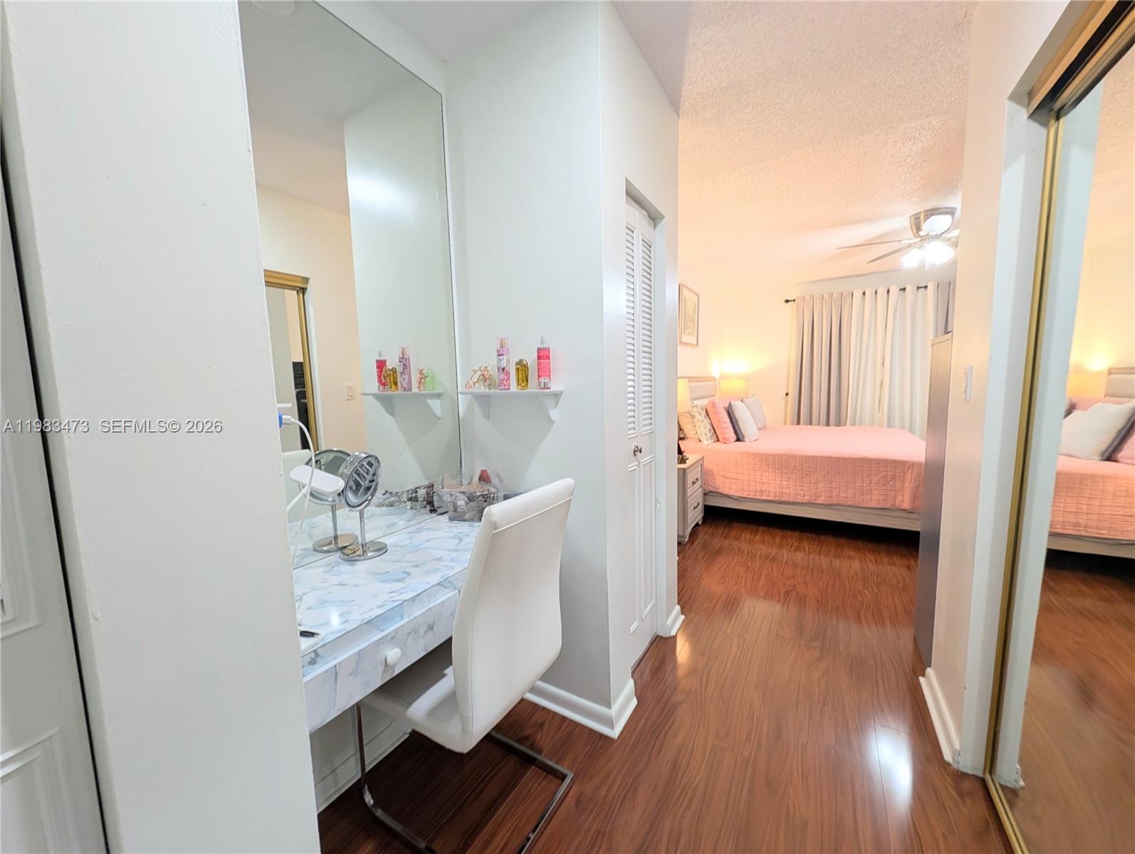 CASTLE APARTMENTS 4 CONDO - Residential