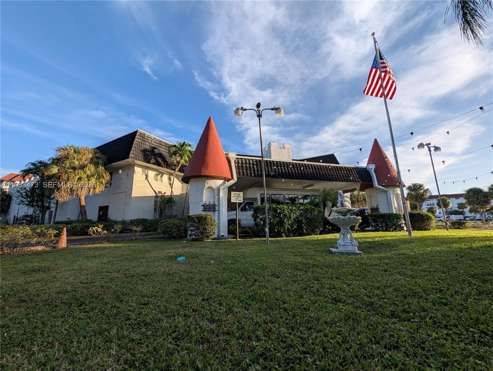 CASTLE APARTMENTS 4 CONDO - Residential