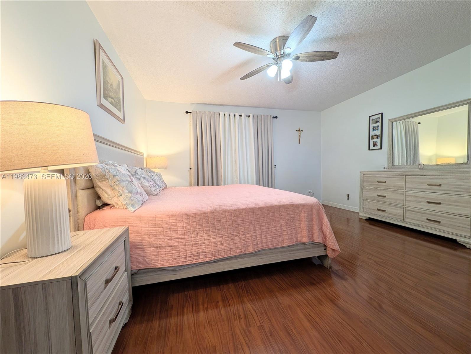 CASTLE APARTMENTS 4 CONDO - Residential