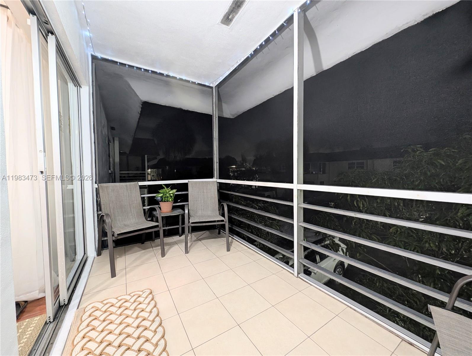 CASTLE APARTMENTS 4 CONDO - Residential