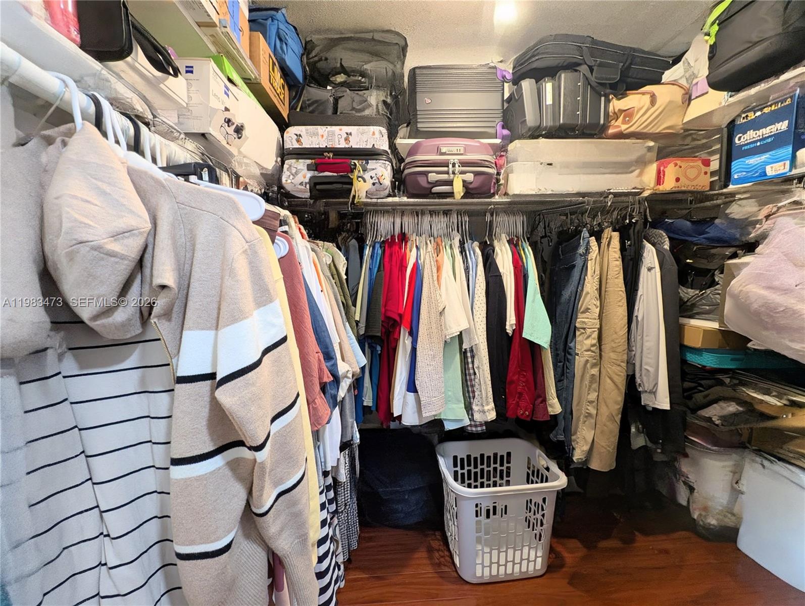 CASTLE APARTMENTS 4 CONDO - Residential