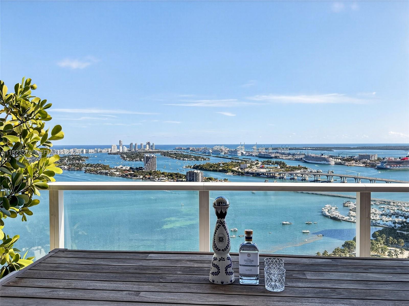 2020 N Bayshore Dr 4103