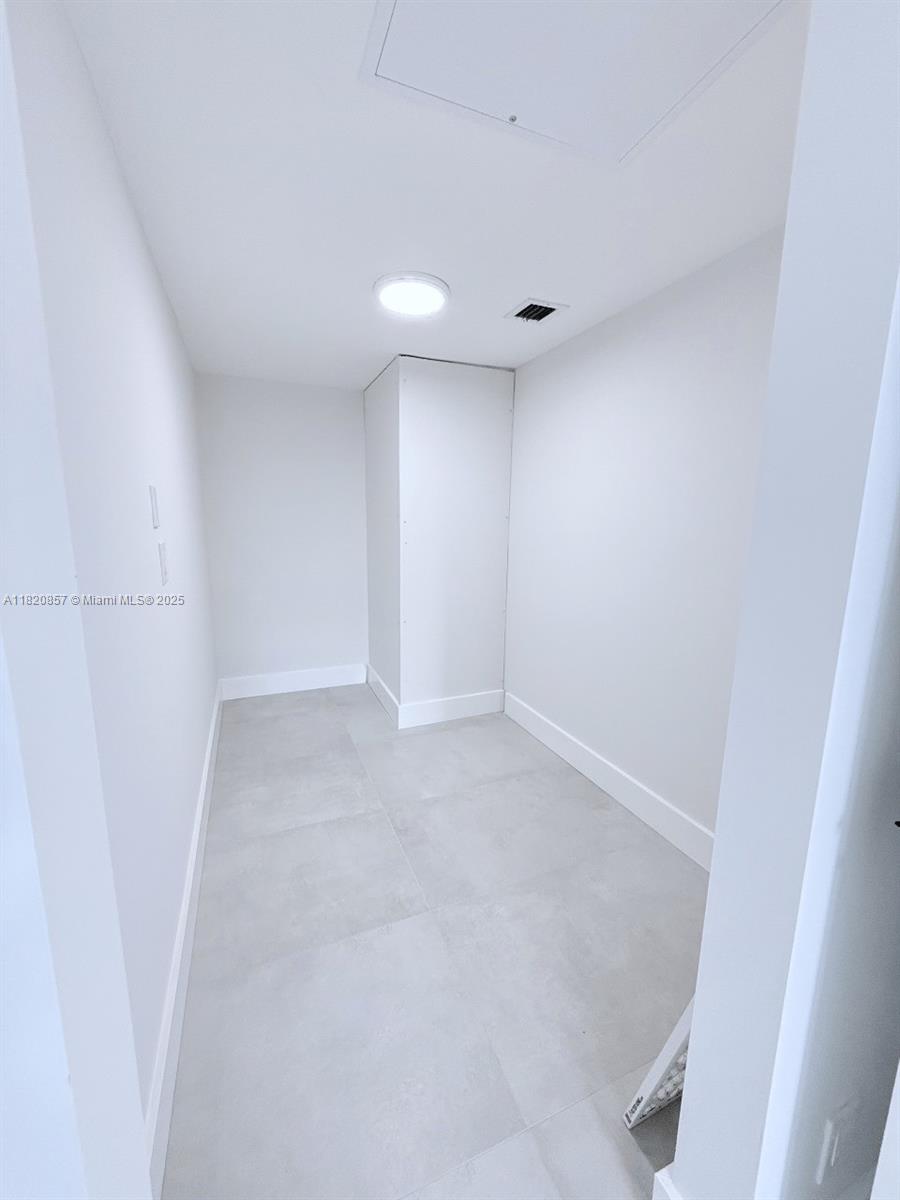 COVERED BRIDGE CONDO - Residential