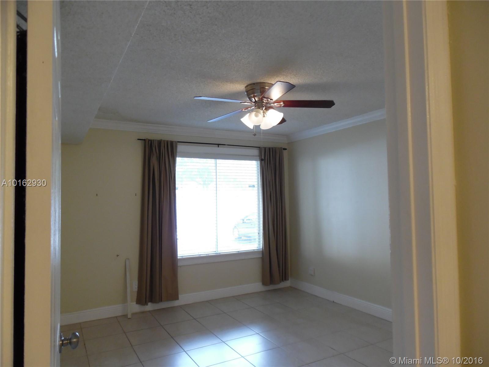 Royal Palm Place At Hammo - Residential Lease