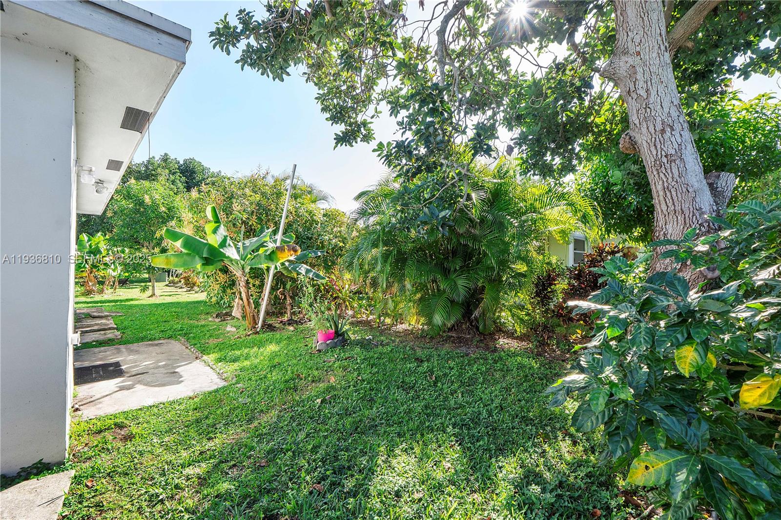 MAINLANDS OF TAMARAC LAKE - Residential