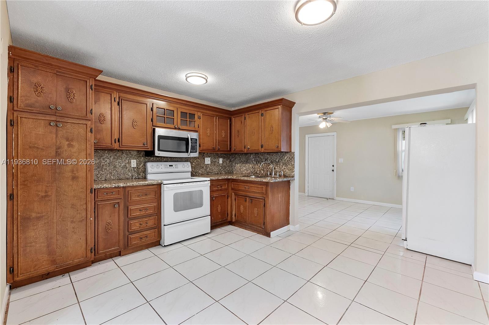 MAINLANDS OF TAMARAC LAKE - Residential