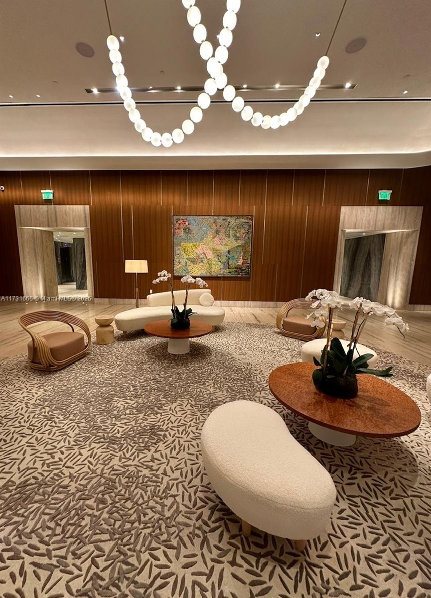 AQUARIUM SITE AMD - Residential