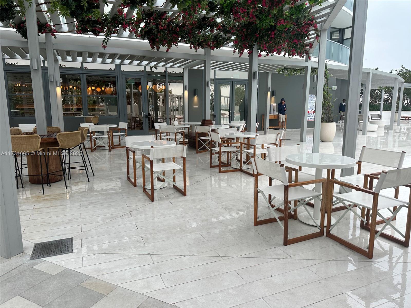 AQUARIUM SITE AMD - Residential