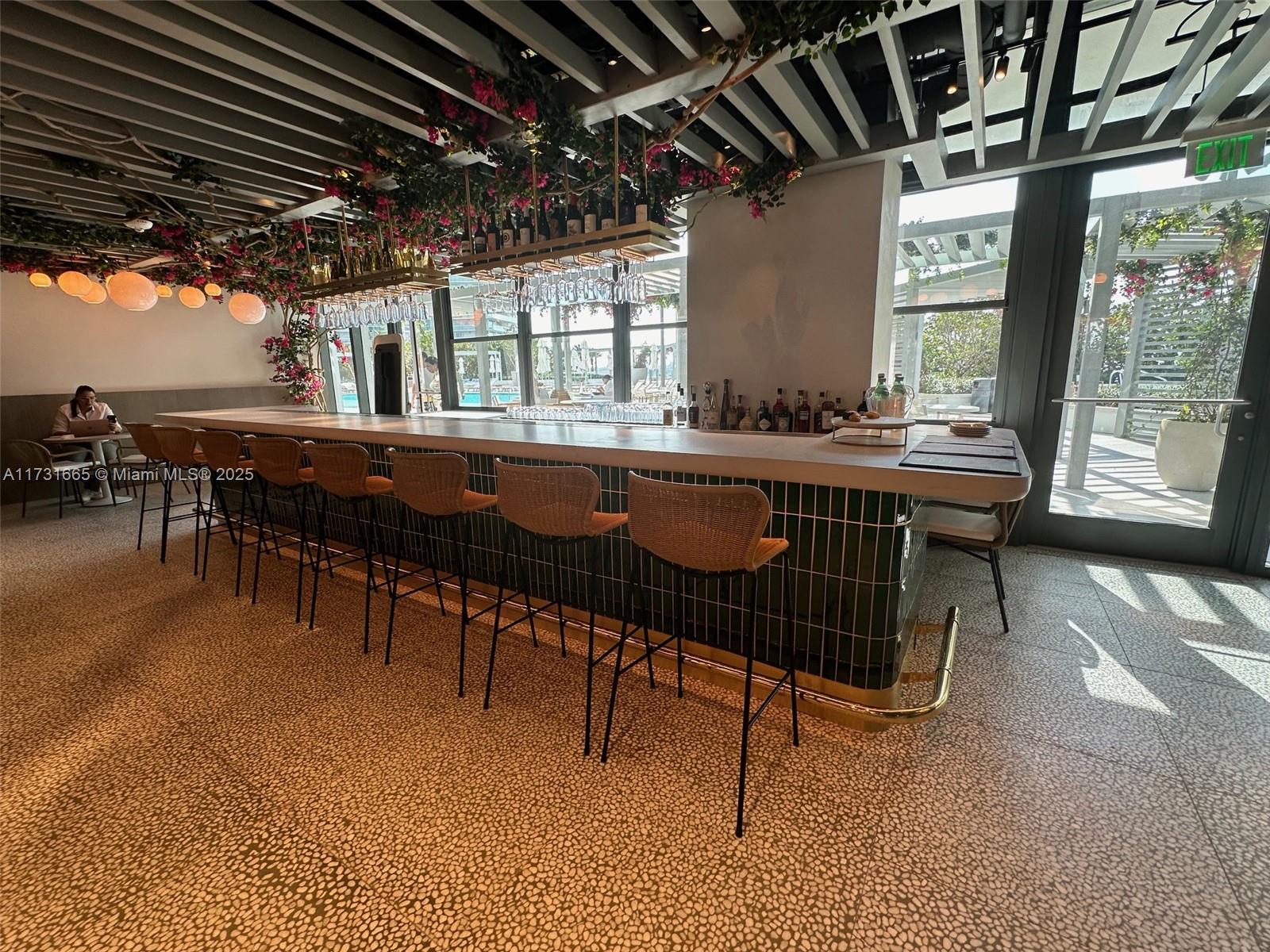 AQUARIUM SITE AMD - Residential