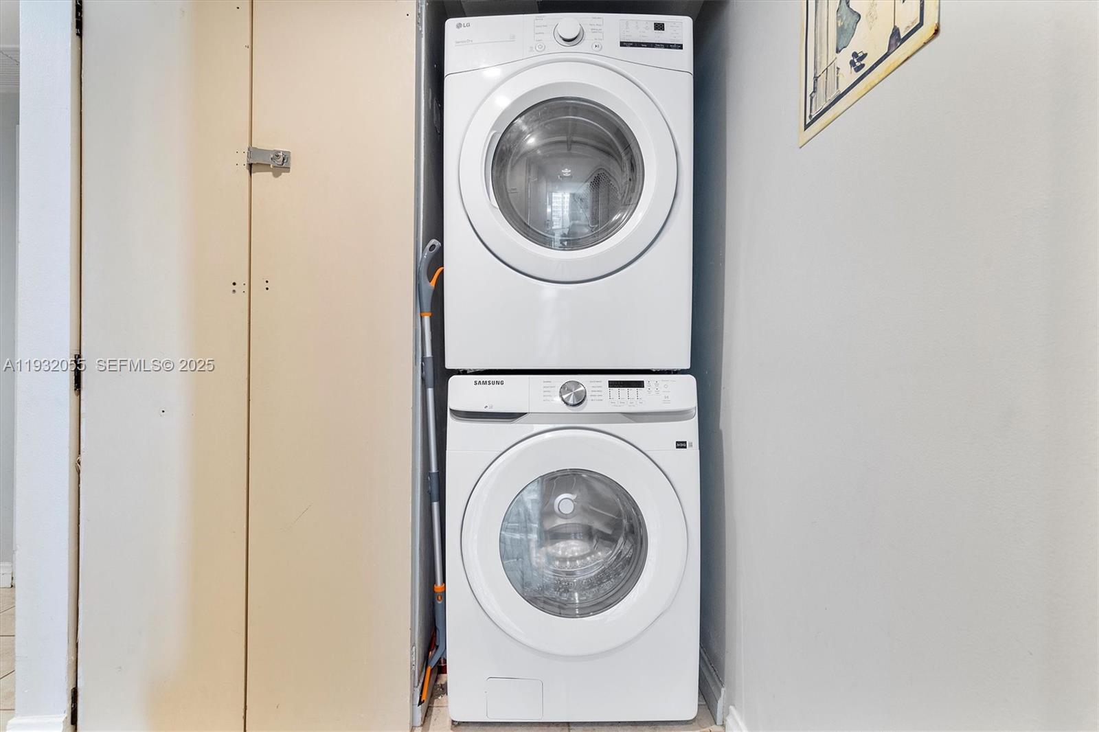 OCEAN POINT BEACH CLUB CO - Residential