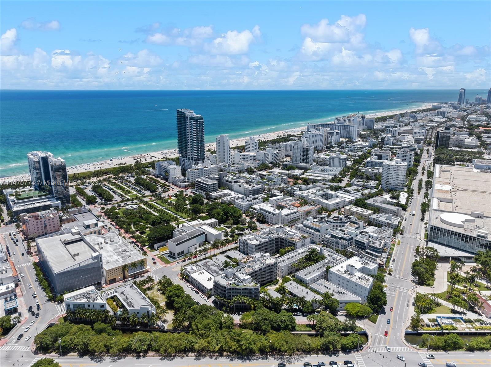 ARTECITY GOVERNOR CONDO - Residential