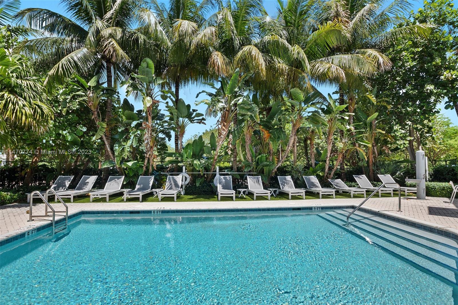 ARTECITY GOVERNOR CONDO - Residential