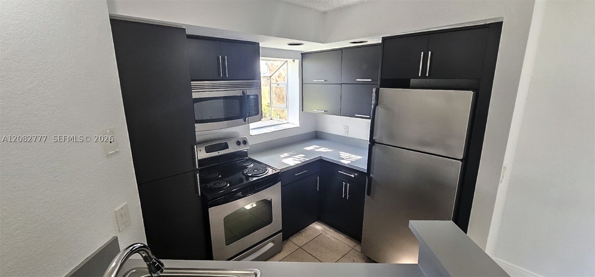 3380 N Pinewalk Dr N DR 1111, Margate FL 33063