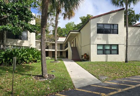2313 S Cypress Bend Dr 123A Pompano Beach FL 33069