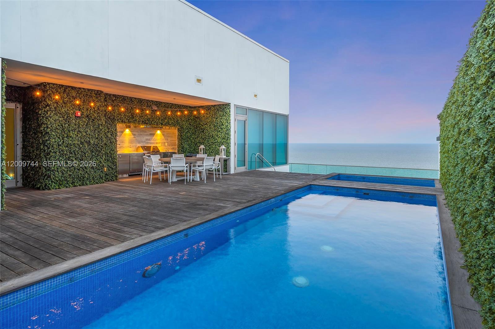OCEANA BAL HARBOUR+ROOFTOP - Residential