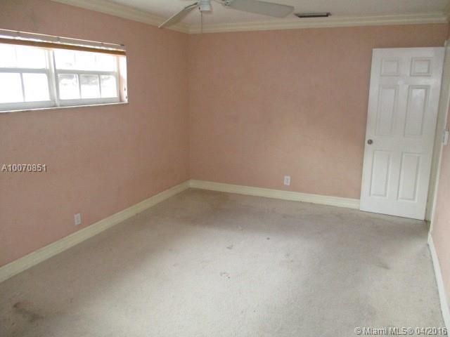 Tropic Palms - Residential