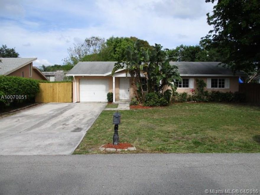 Great 3 bed 2 bath home in East Delray featuring a brand new central ac unit tile floors throughout, updated bathrooms, granite kitchen counters, a family room with French doors, and a garage conveniently located close to major roads, schools, shopping, dining, the beach, and Downtown Delray. No hoa!