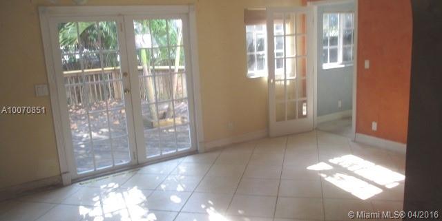 Tropic Palms - Residential