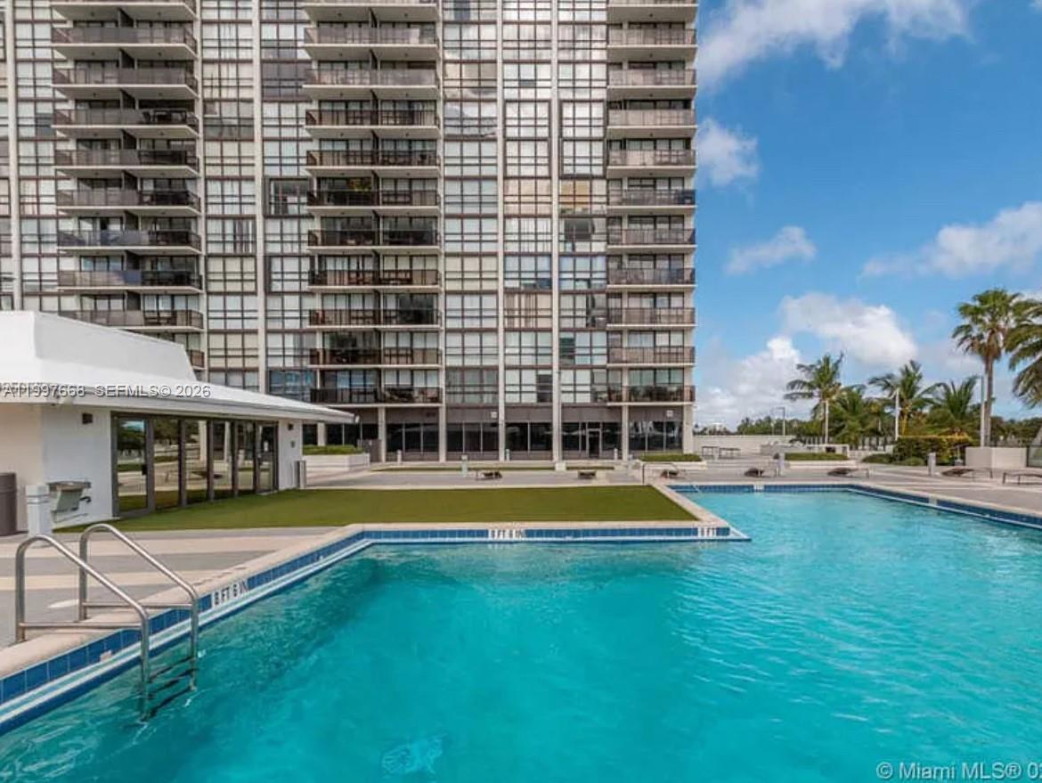 CHARTER CLUB CONDO - Residential
