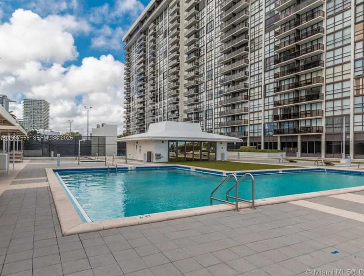 CHARTER CLUB CONDO - Residential