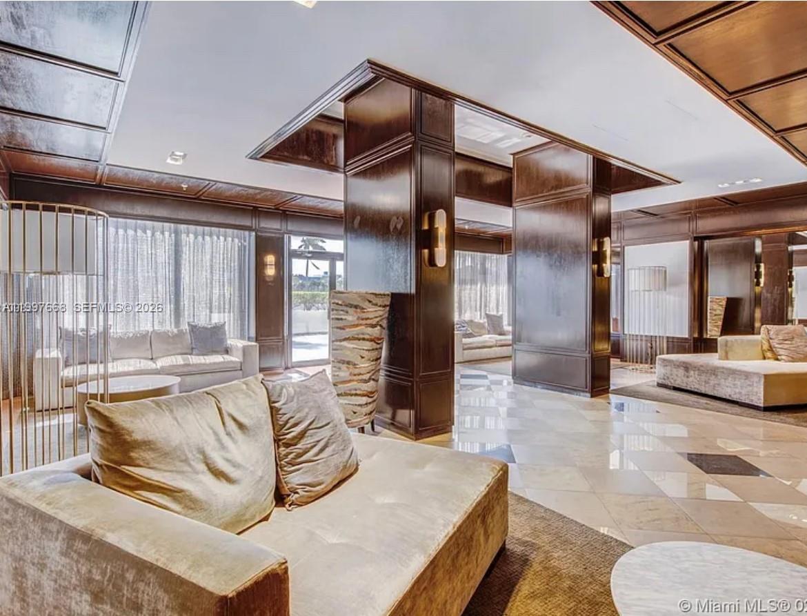 CHARTER CLUB CONDO - Residential
