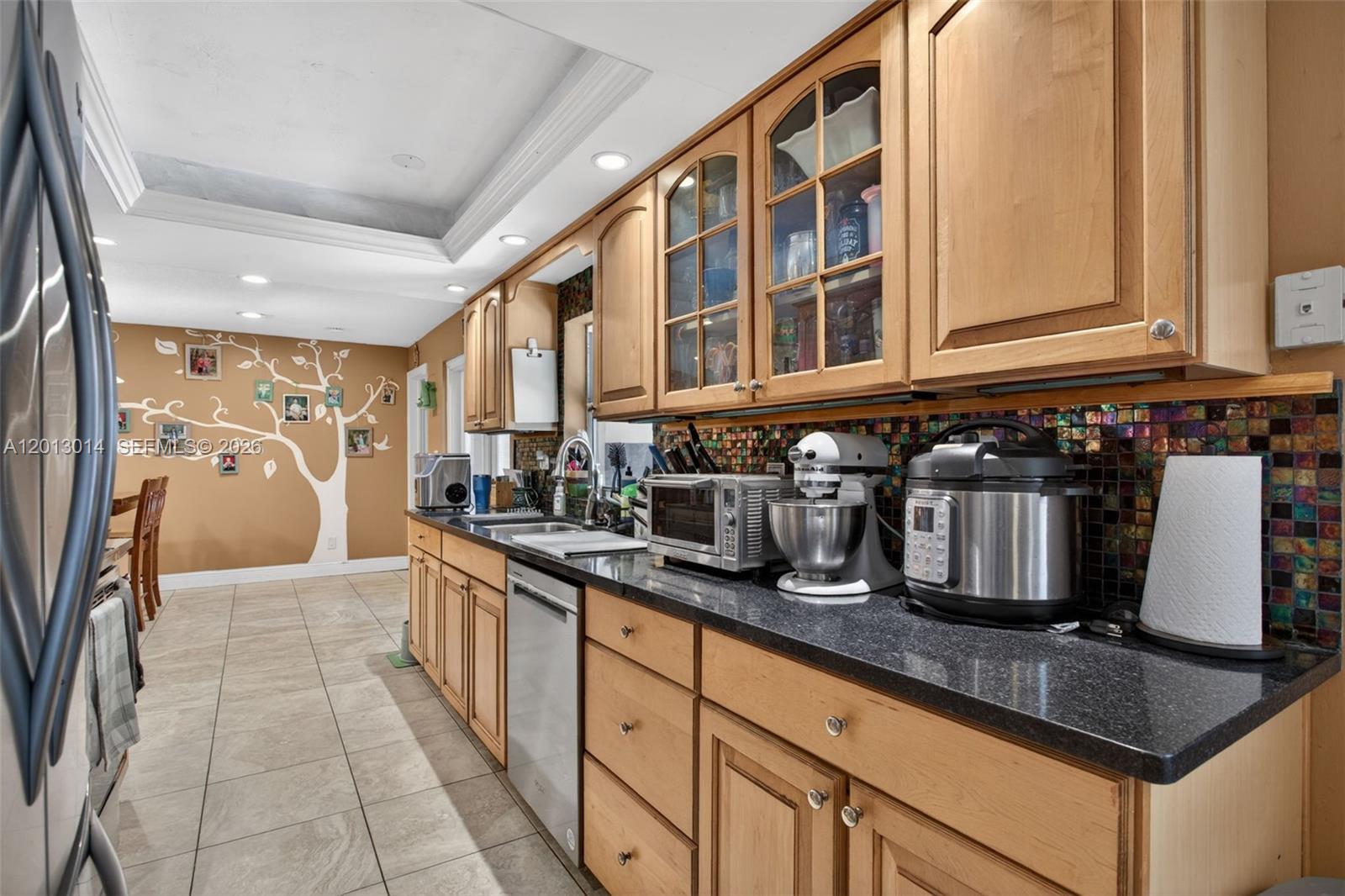 FOREST HILLS - Residential