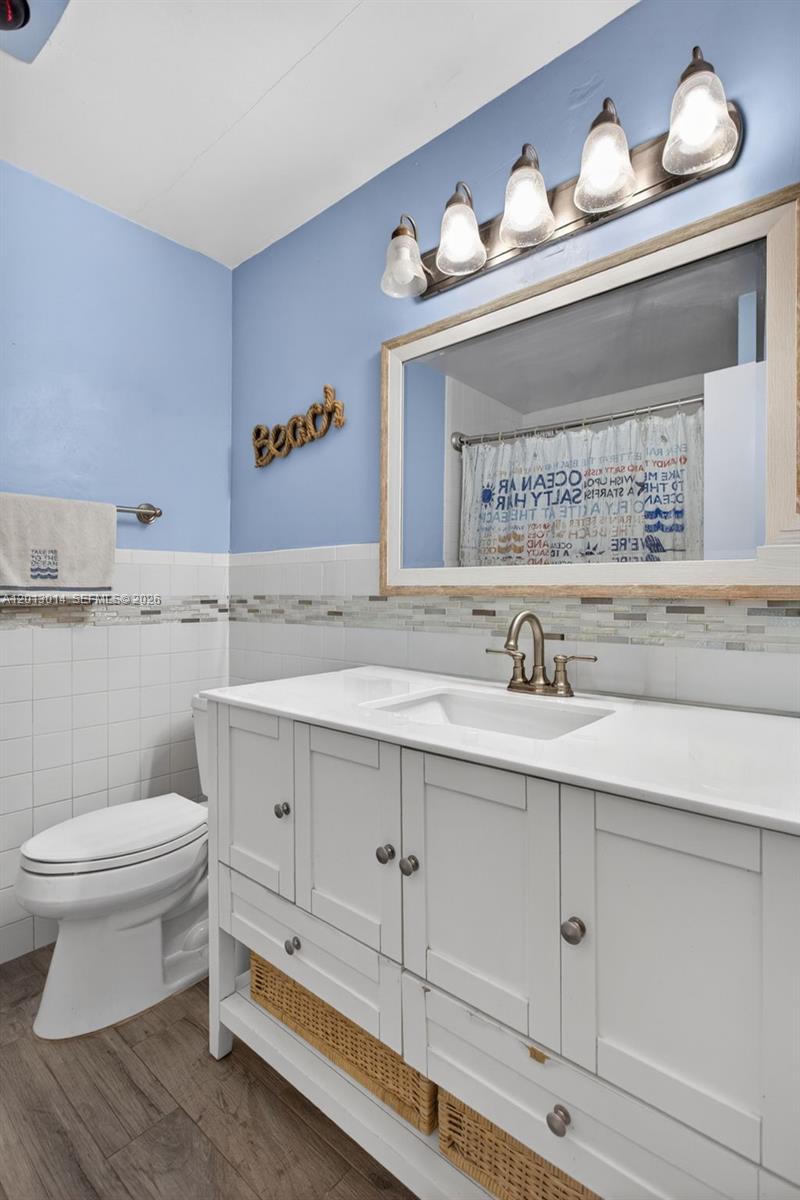 FOREST HILLS - Residential