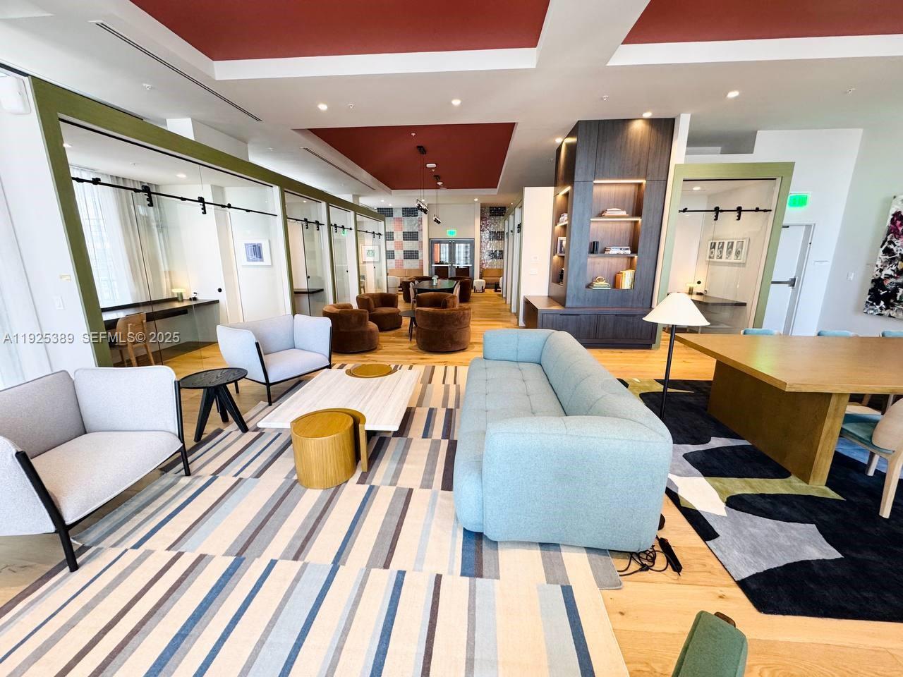 Crosby Miami World Center - Residential