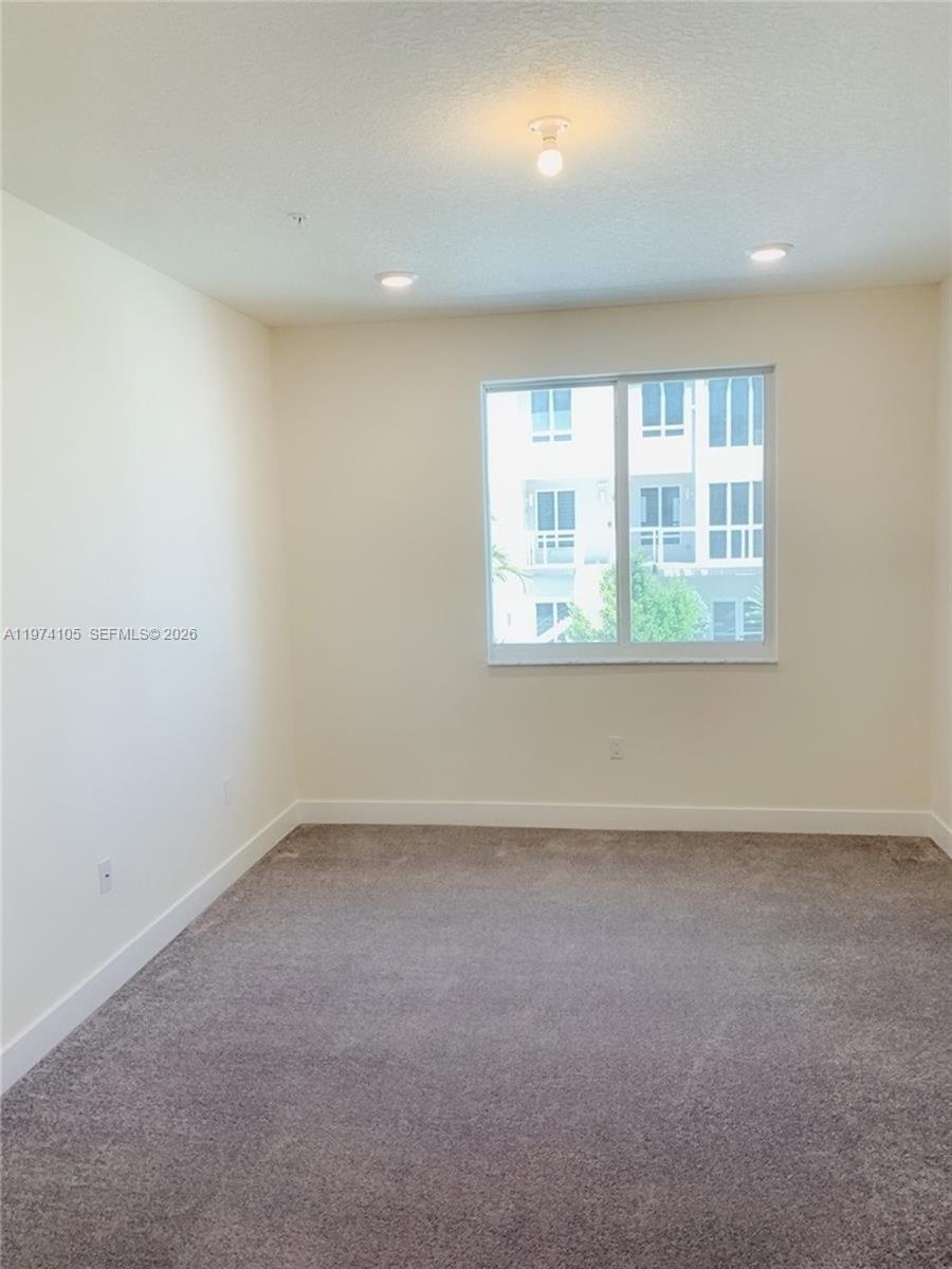 LANDMARK AT DORAL CONDO N - Residential Lease