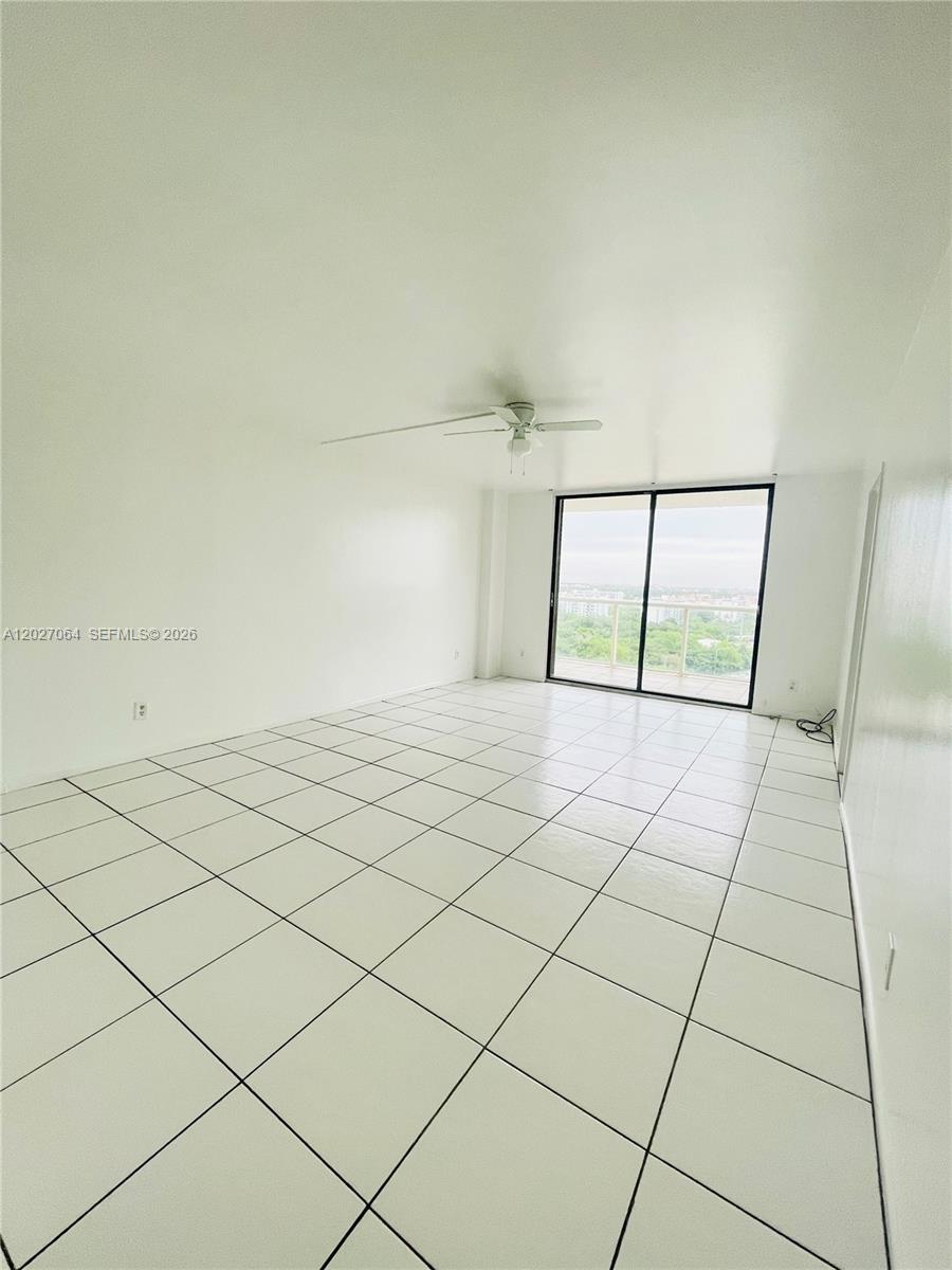 13499 Biscayne Blvd 1613