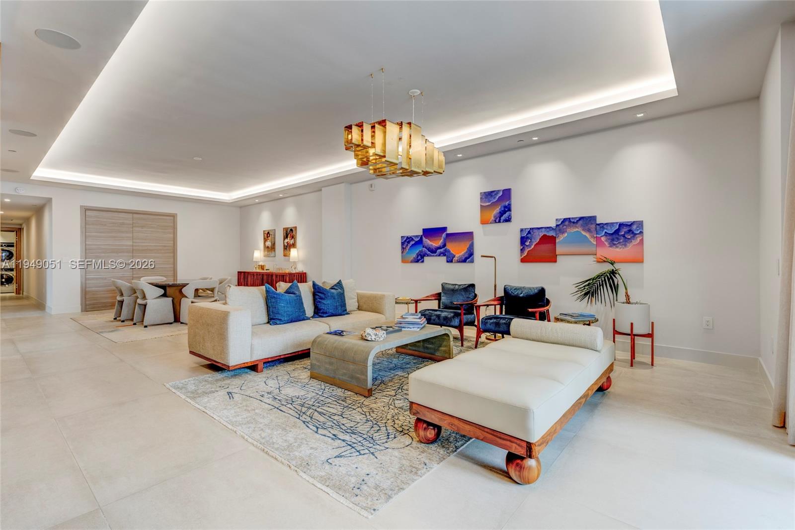 515 Valencia Ave 604