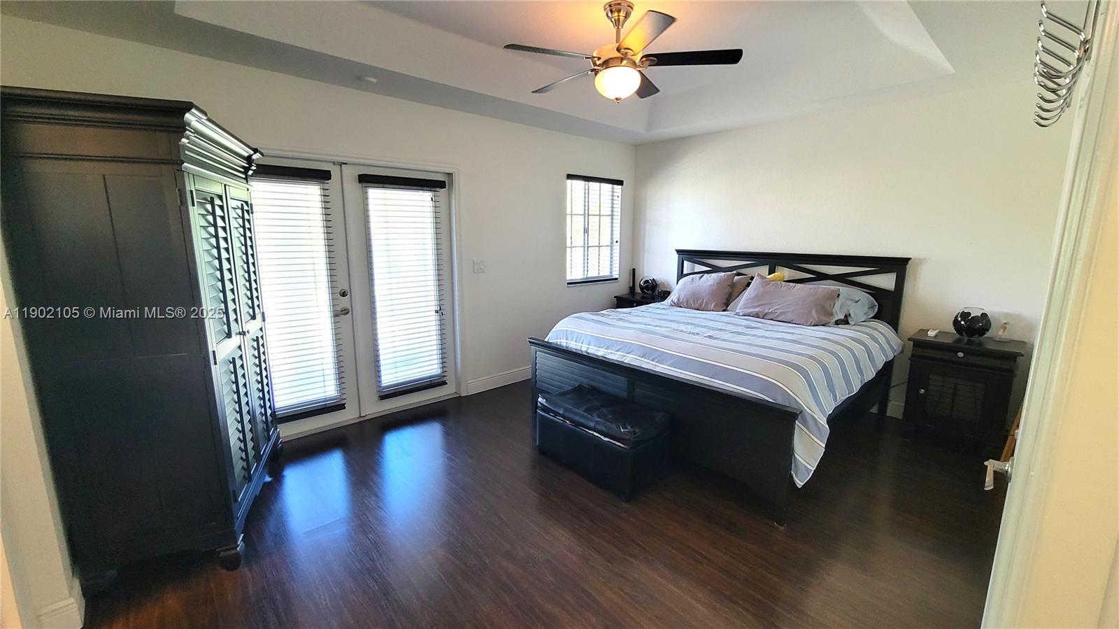 MANDARIN LAKES - Residential
