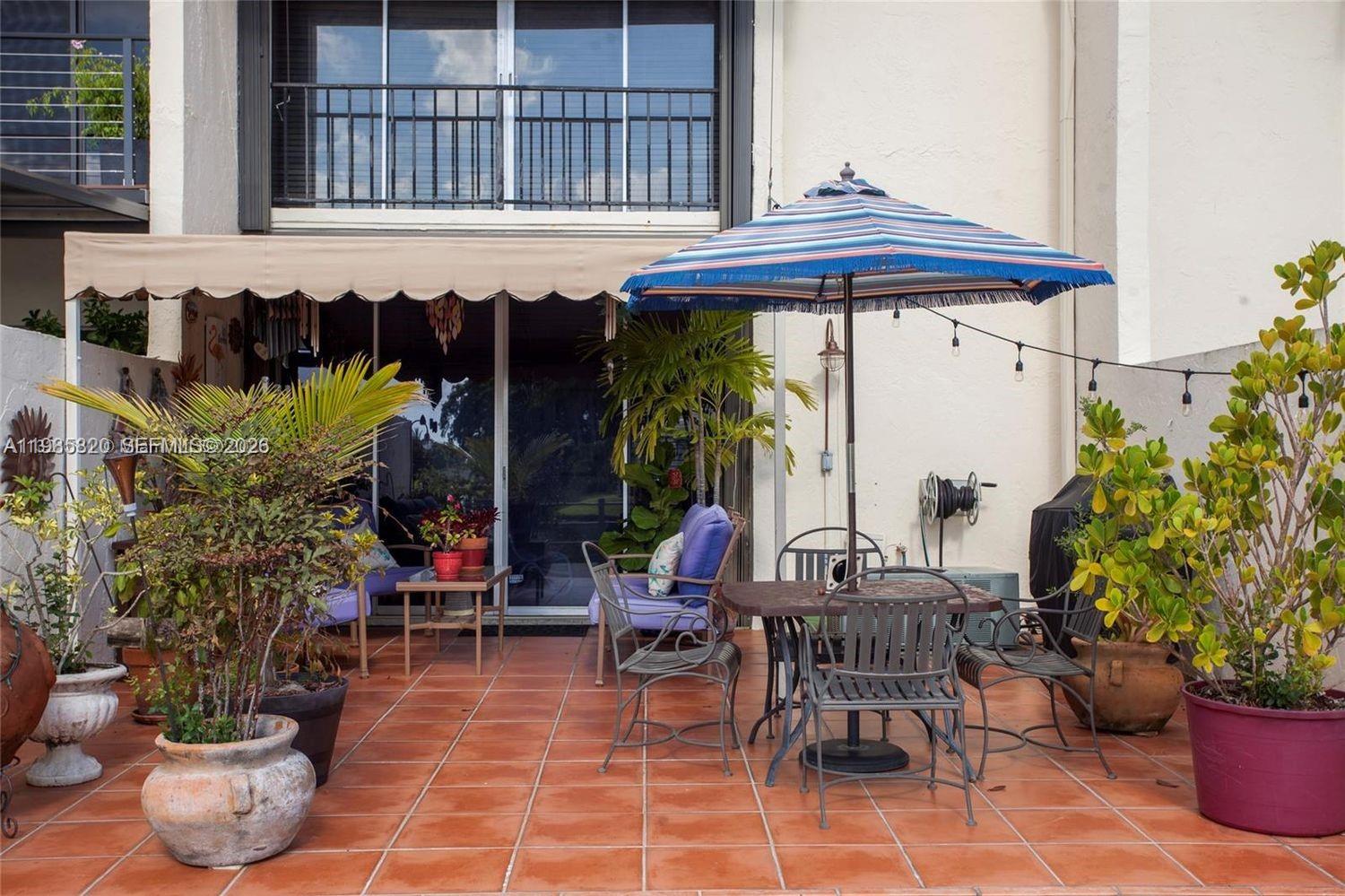 SUNSET PARK LAKE VILLAS S - Residential Lease