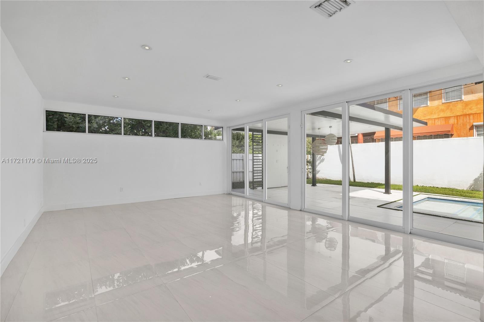 BISCAYNE KEY ESTATES - Residential