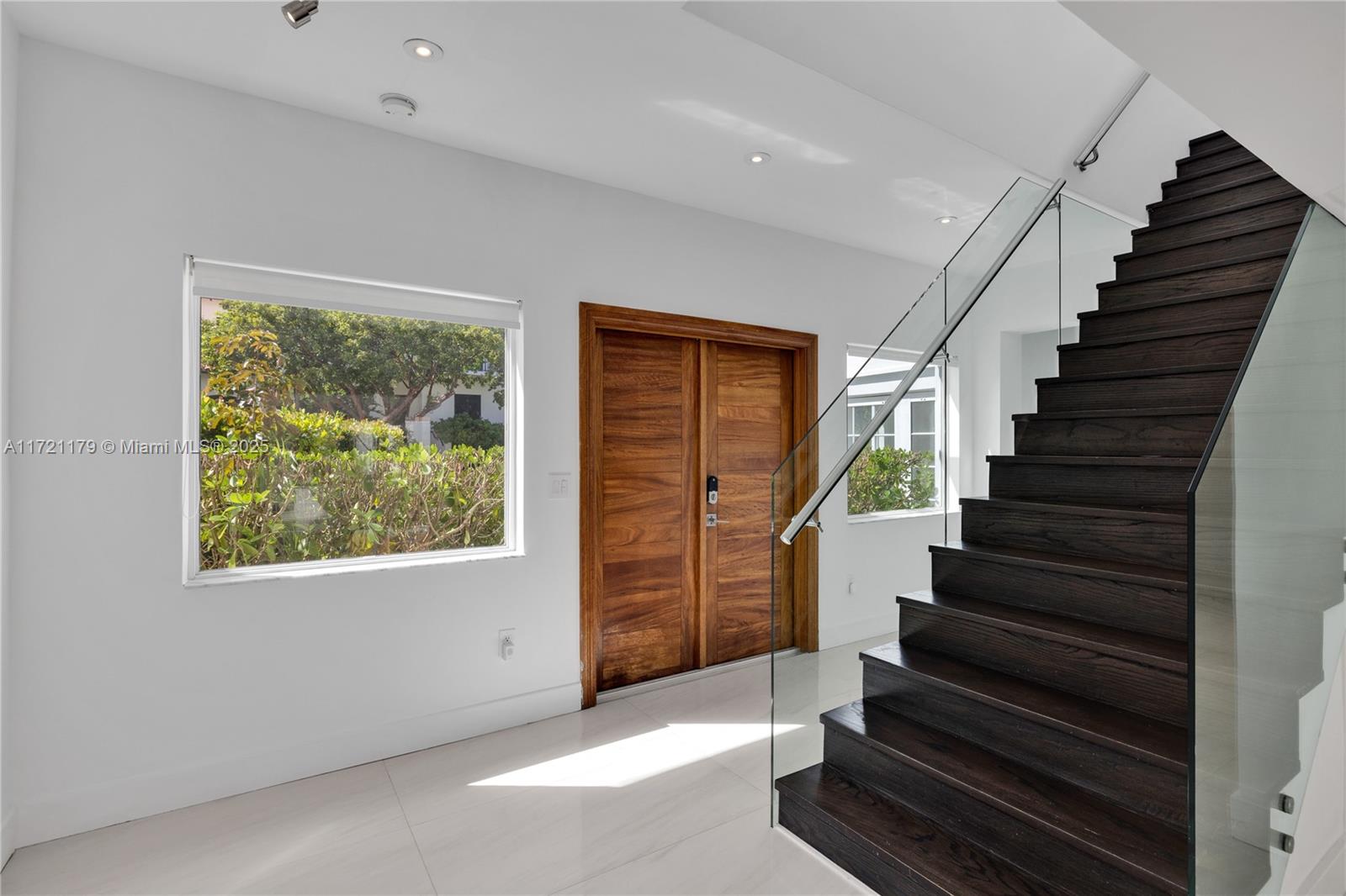 BISCAYNE KEY ESTATES - Residential