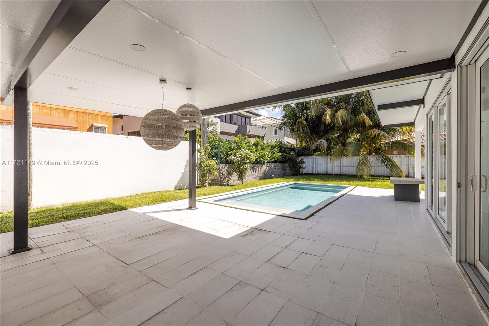 BISCAYNE KEY ESTATES - Residential