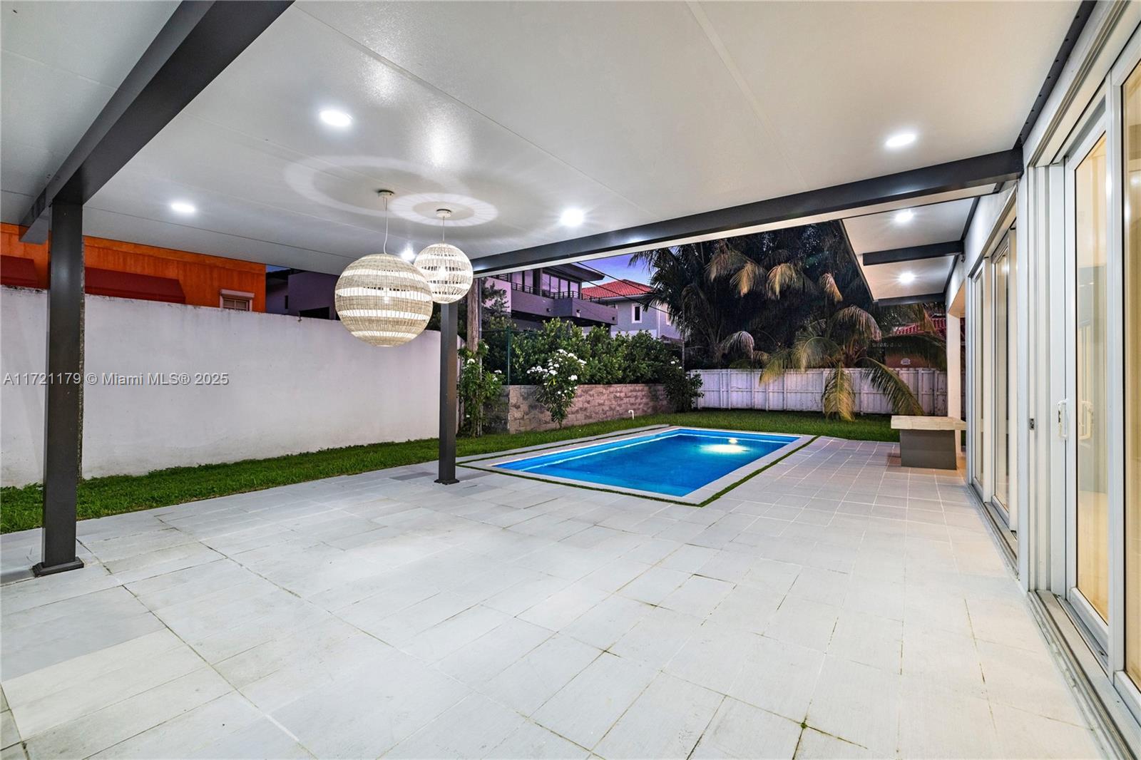 BISCAYNE KEY ESTATES - Residential